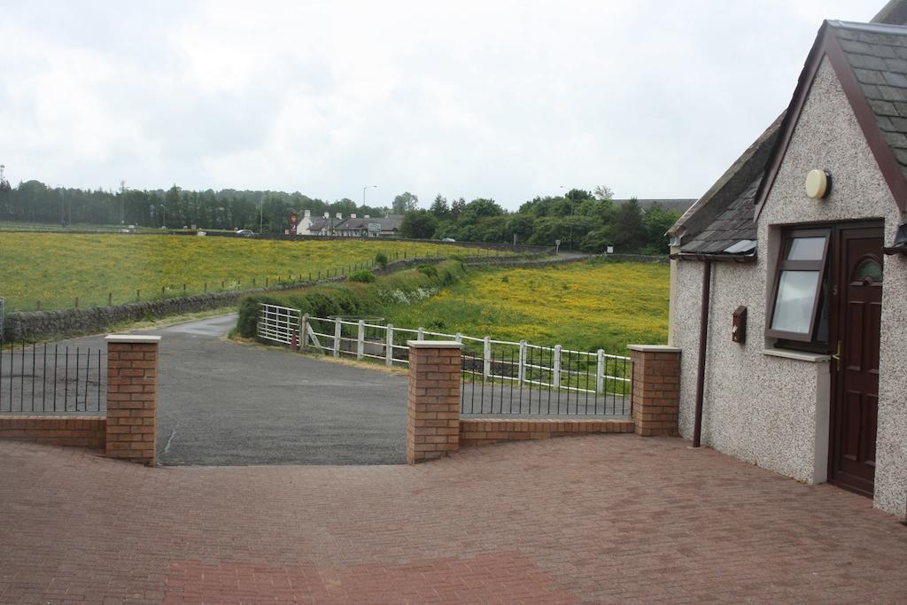 The Barn Lodge Stirling Bagian luar foto